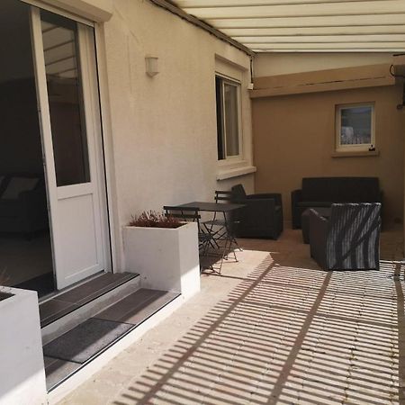 Appartement 2 Pieces Avec Terrasse Proche Mer Et Commerces ウイストルアム エクステリア 写真
